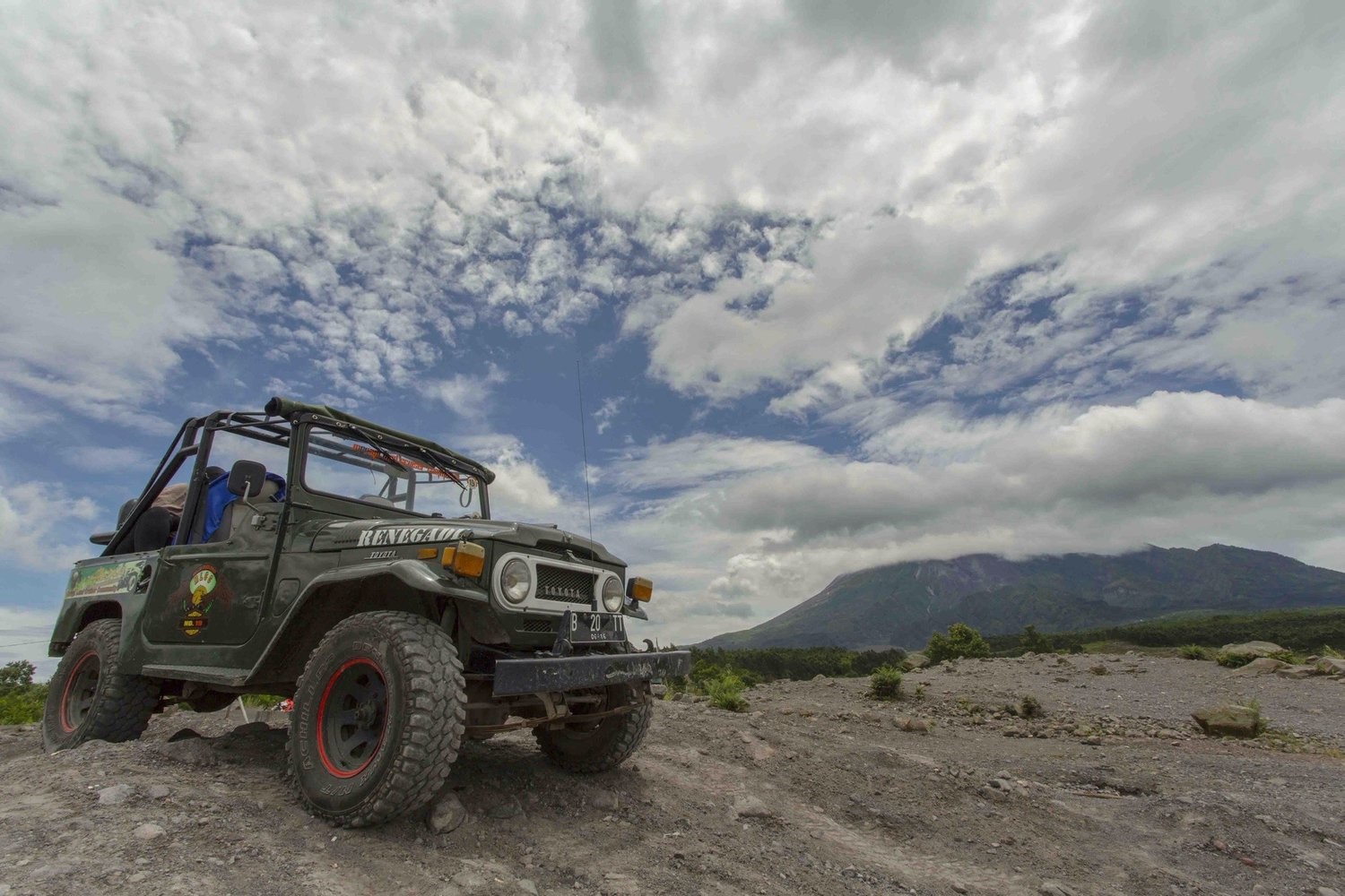 Lava Tour, Petualangan Seru Menyusuri Jalur Erupsi Merapi