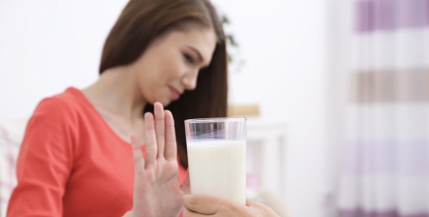 Solusi Atasi Mual Bagi Ibu Hamil Ketika Minum Susu
